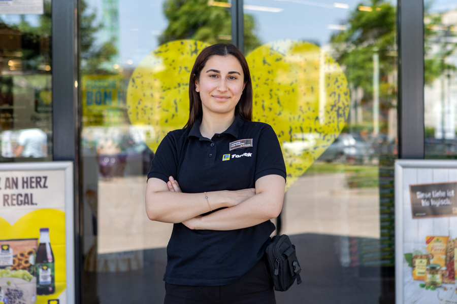 Frau Ayduran